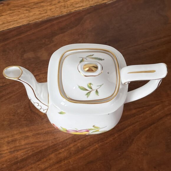 Spode REPRODUCTION Blenheim Coffee Pot Bone China England 1815 Pattern Pears - Picture 6 of 14